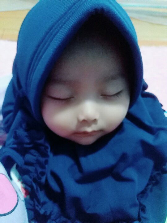 tri yulianti profile icon