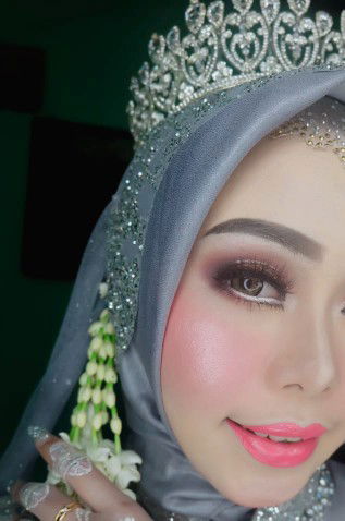 Rahma Jeny profile icon