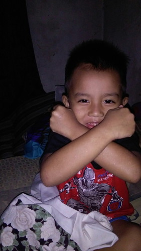 haii bun''mw tnya nihh..anku umr 4thn dia penakut segala hal dri jewan spt bellang jangkrik tikus ulet dll.selain itu dia jg ga ska kotorr .