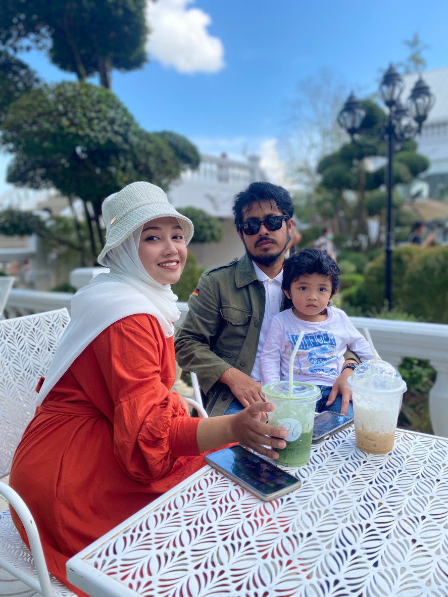 NRhusna Wani profile icon