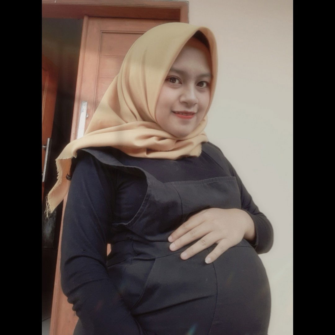 RinaAnggraeni profile icon