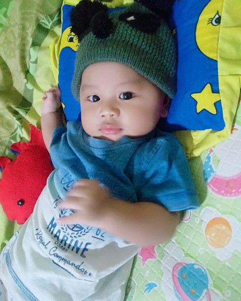 Rizka Rumaela profile icon