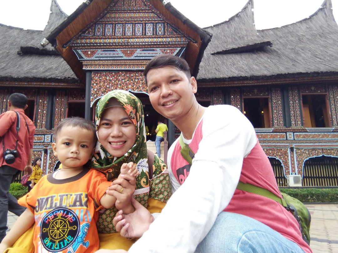 ermawati profile icon