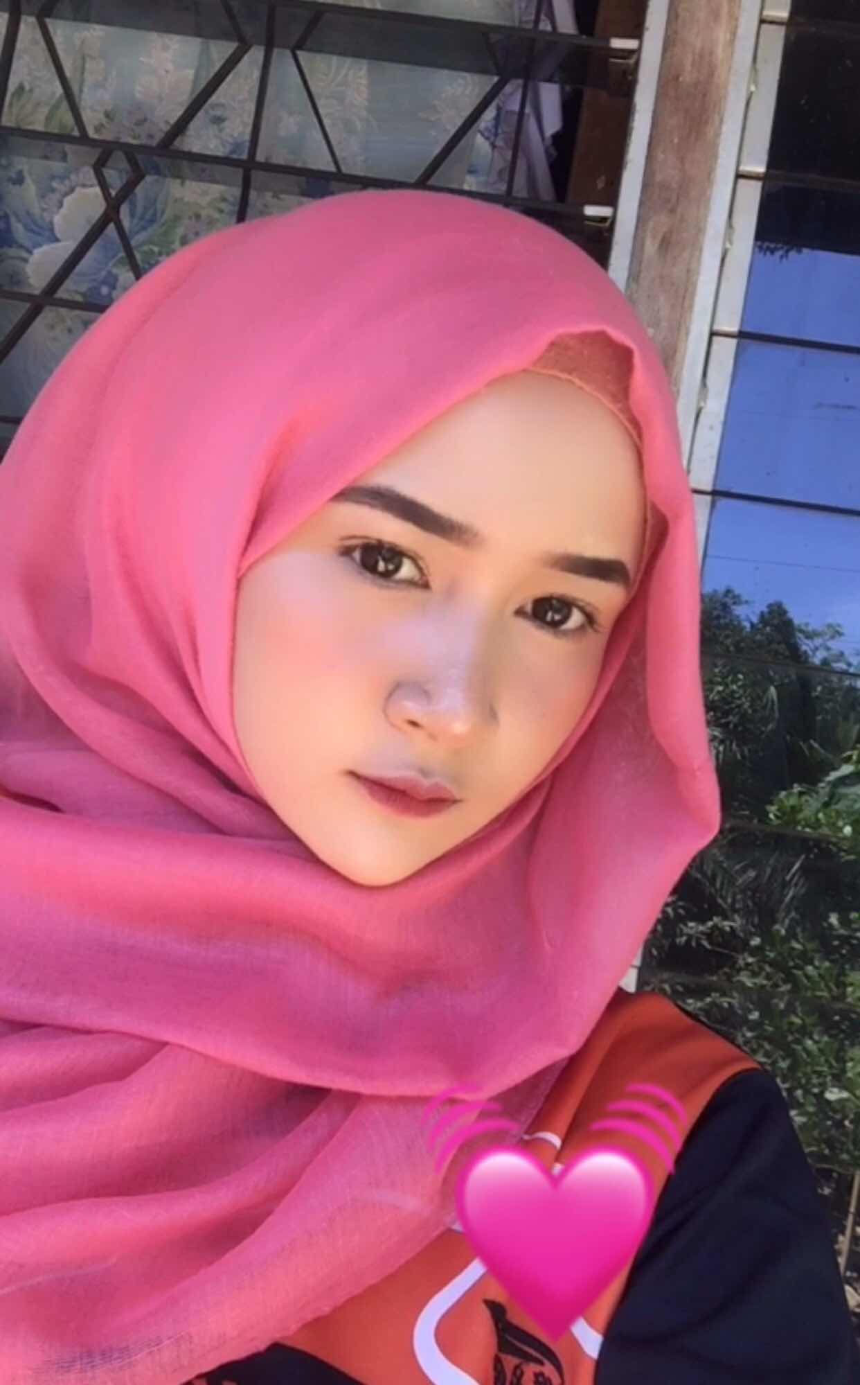 Rokiyoh Sani profile icon