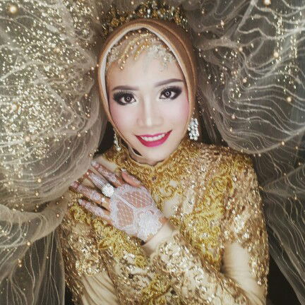 Nurul Rafika Almi profile icon