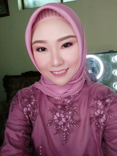 Truliyanti profile icon