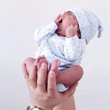 Hoàng Yến profile icon