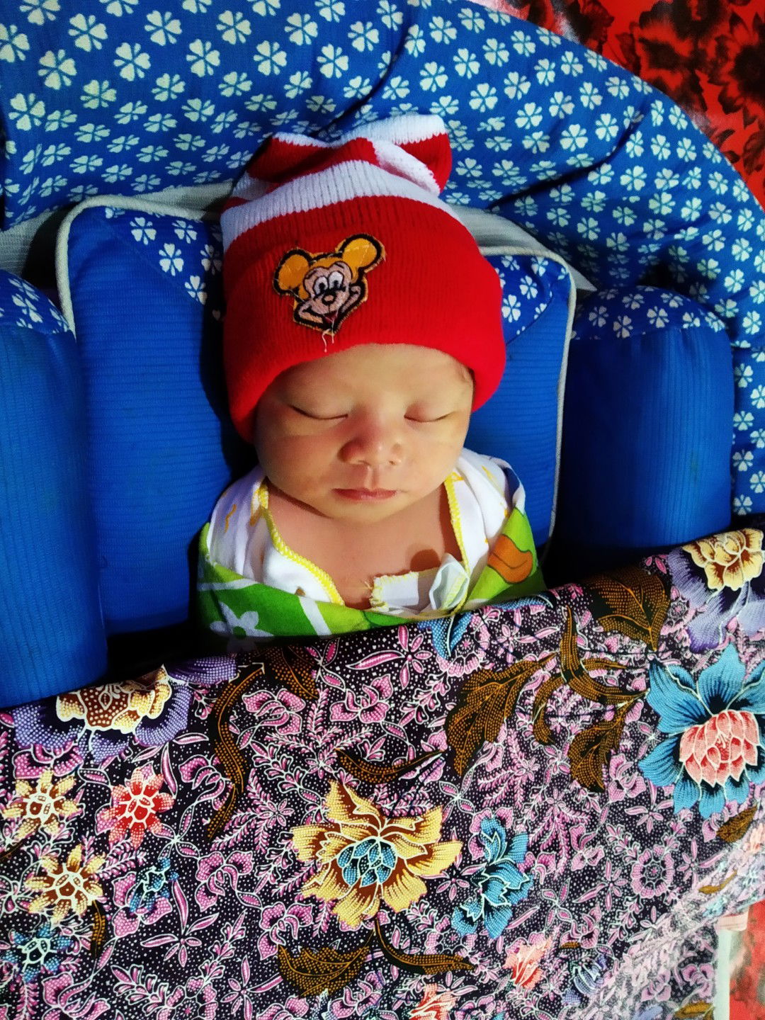 Sudah Louncing bun baby boy q❤ Lahir tanggal _03 juli 2020 padahal HPL nya 10 juli.