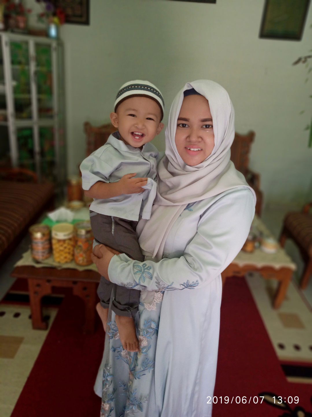 Dwi Dara Lestari profile icon