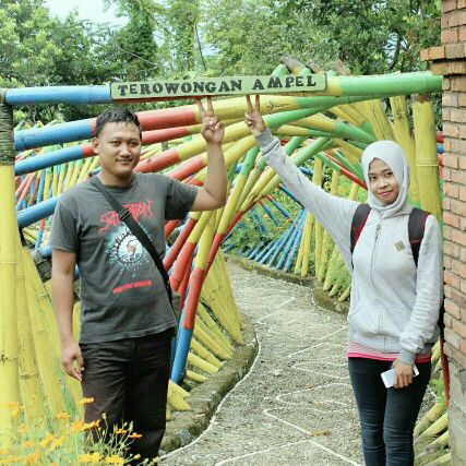 Dina Damayanti profile icon