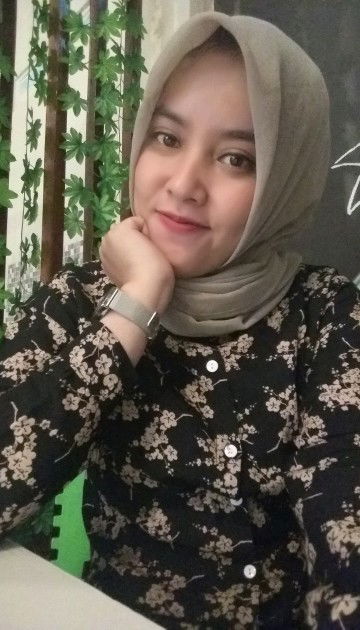 dinacatursetyaningrum profile icon