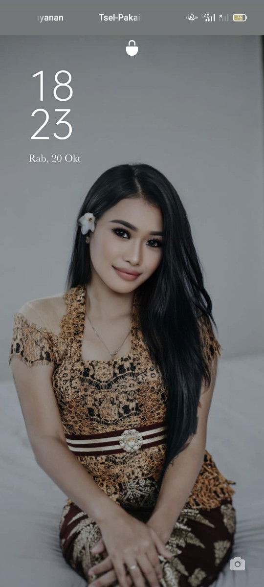 Ayu kahiyang profile icon