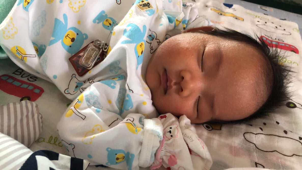 ผื่นขึ้นหน้า