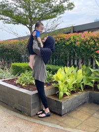 Utari Dinata profile icon