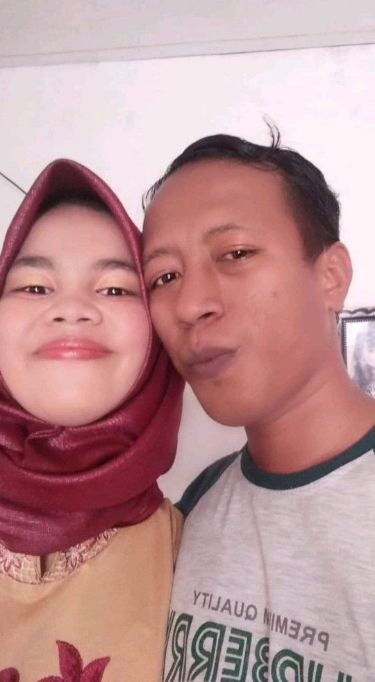 Nida Zahirah Arni profile icon