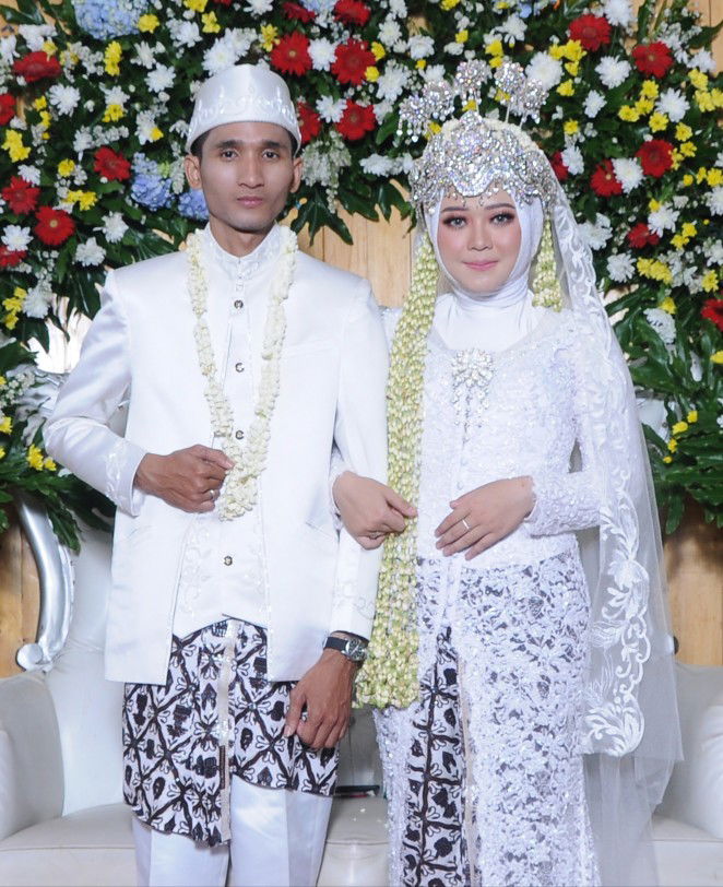 Vicha Sina profile icon