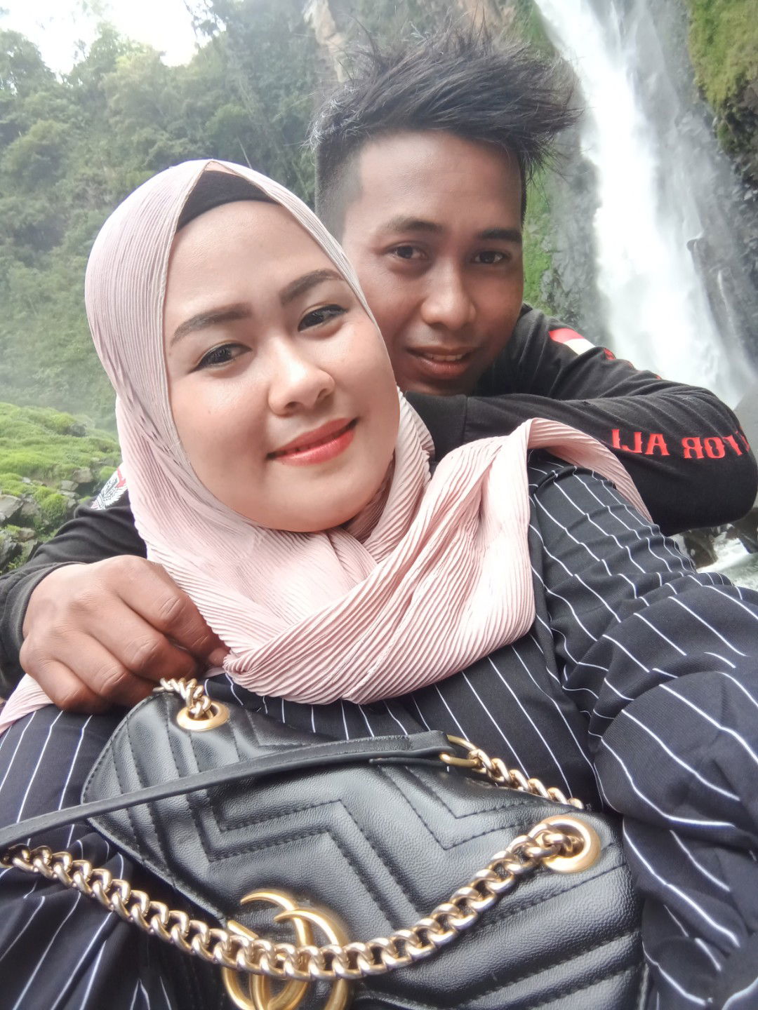 FEBRIYANTI profile icon