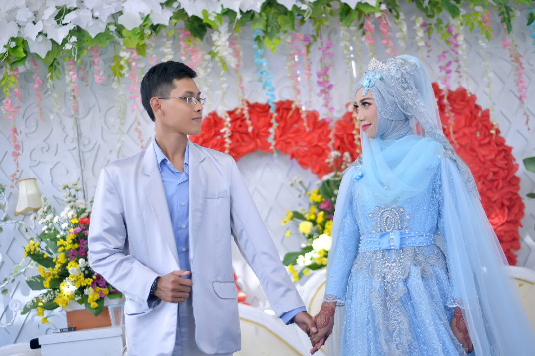 Rina Nurfazrina / Robby Farozan Azila profile icon