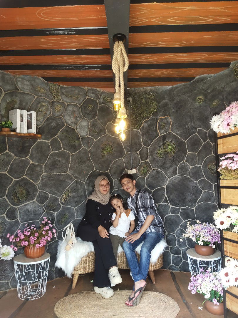 Nurin Karyaningrum profile icon