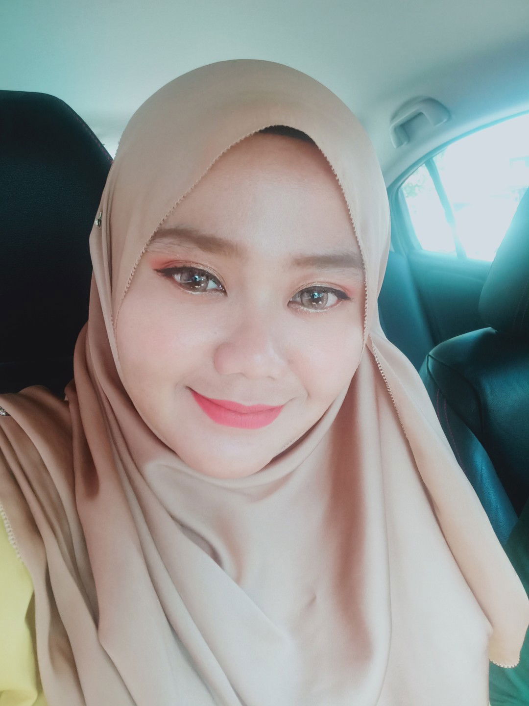 Nur Athiyah profile icon