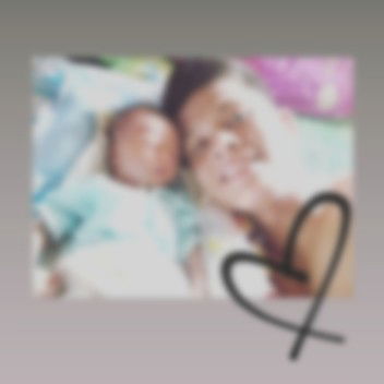 Retno Fidhli profile icon