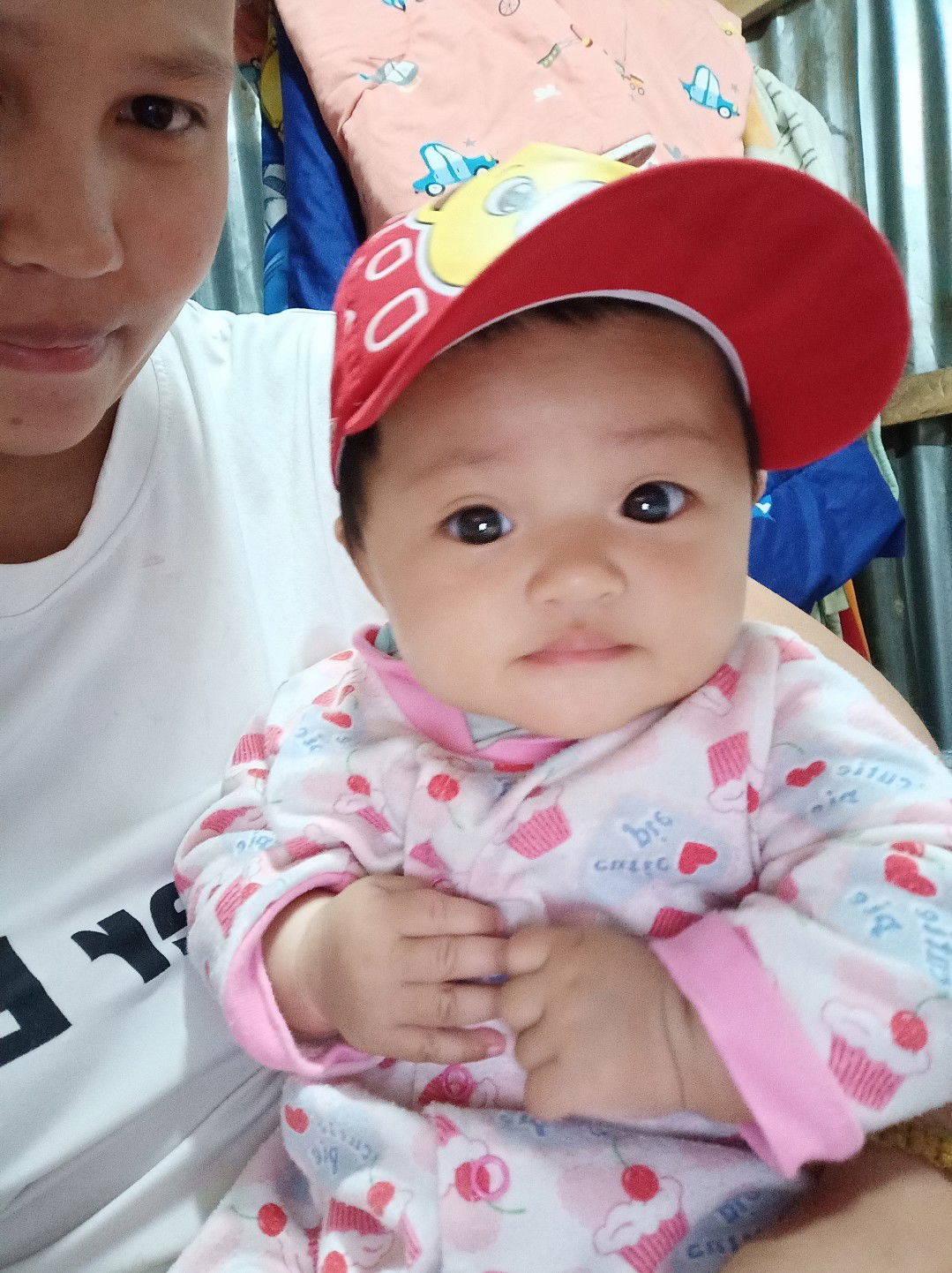 เอมมี่ profile icon