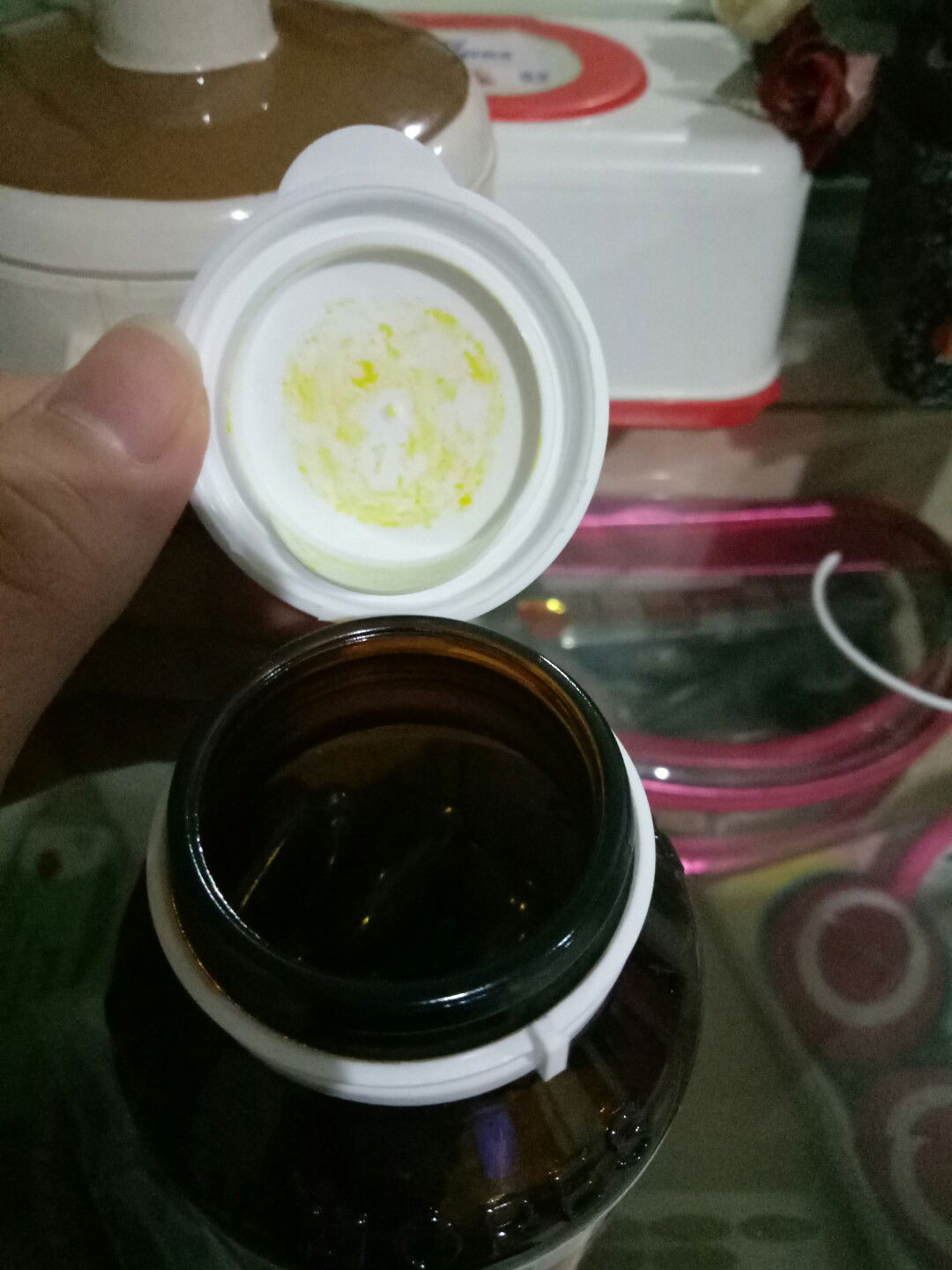 tolong di bantu dong ada yang pernah kejadian gini gak