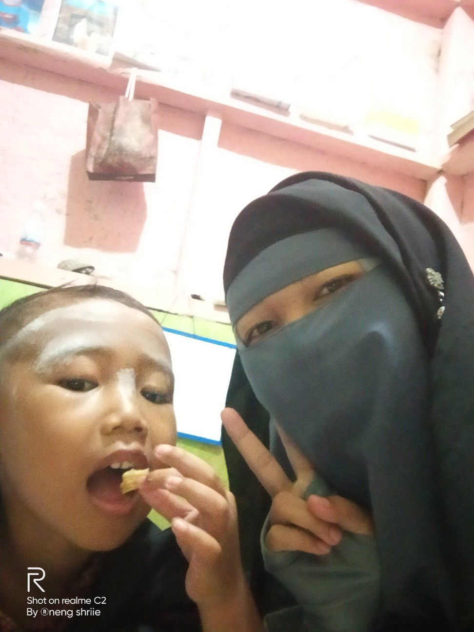 sri kustian profile icon