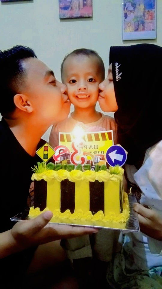 TRI MUSTIKA HANDAYANI profile icon