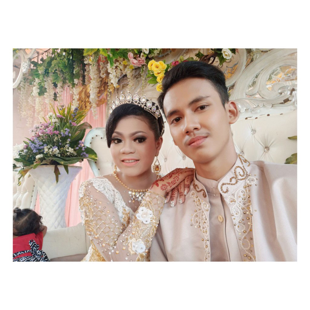 Sinta Larasakti profile icon