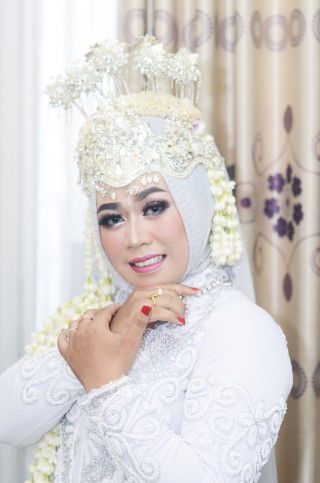 Yunita Mardona profile icon