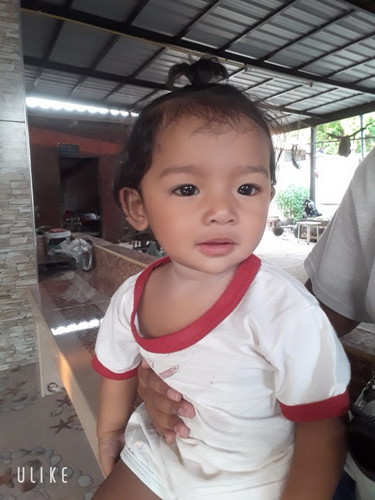 ลูกน้อย