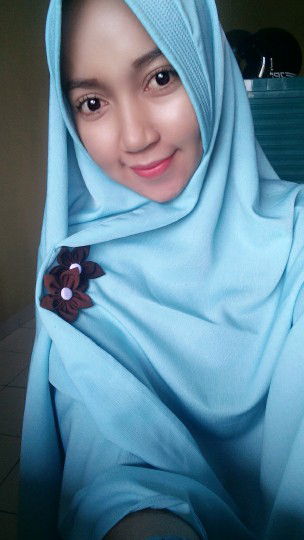 Fitri Nur profile icon