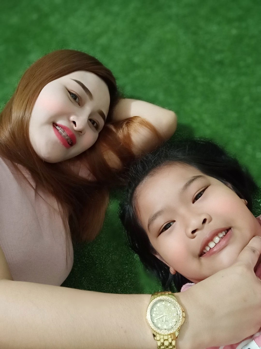 วันดี แสงสา profile icon