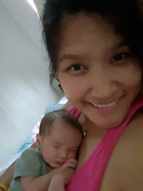 Pom Kamol profile icon