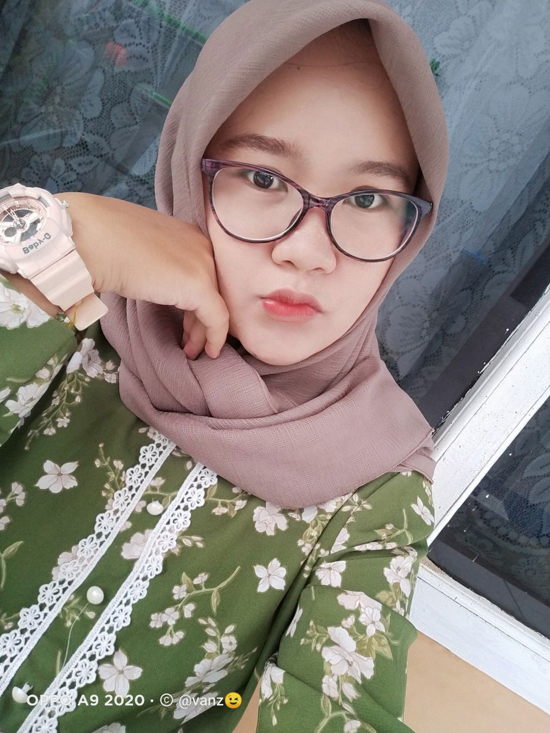 vany oktaviani profile icon