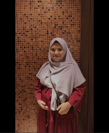 Indah stiawati profile icon