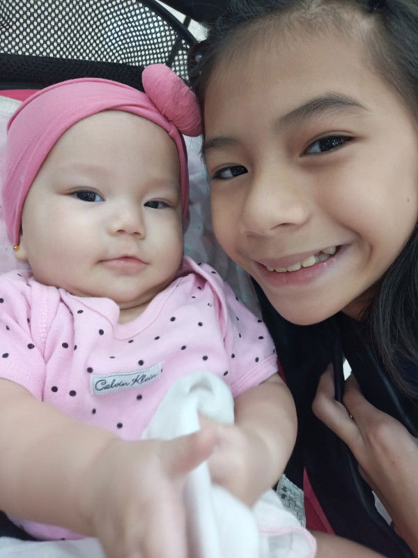 Rhonna R. Lavilles profile icon