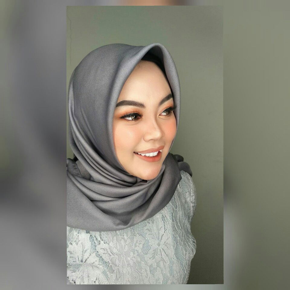 teti fitriana profile icon