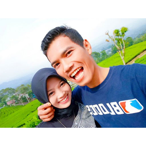 Lesi Mustika profile icon