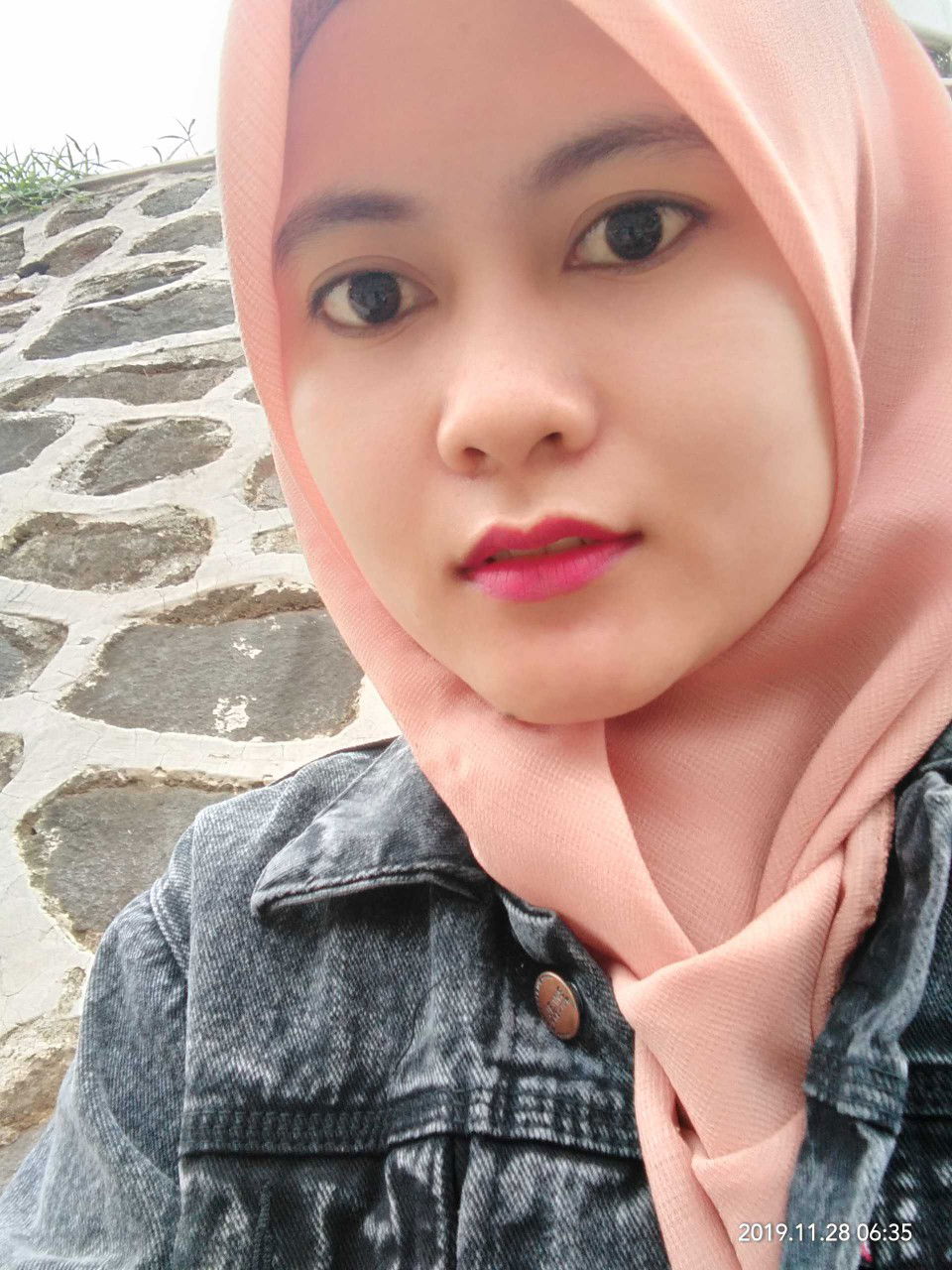 neni nurjanah profile icon