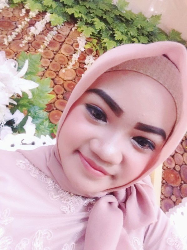 Risa Ristia profile icon