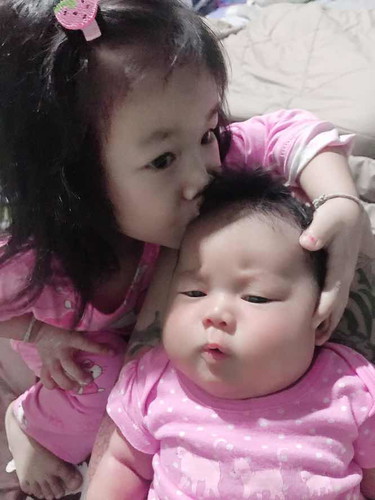 แม่ติดลูก