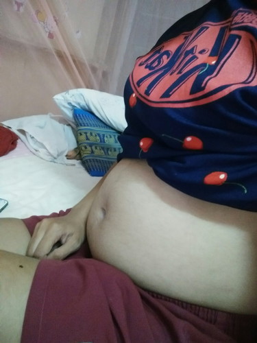 ท้องเล็ก