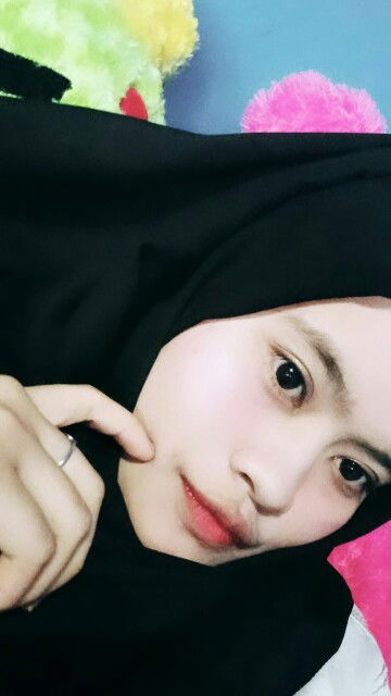 Indah Lestari profile icon