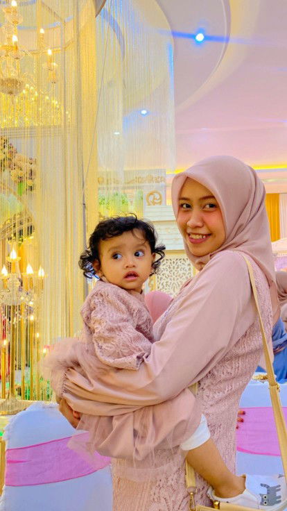 Suci Pilia Haryati profile icon