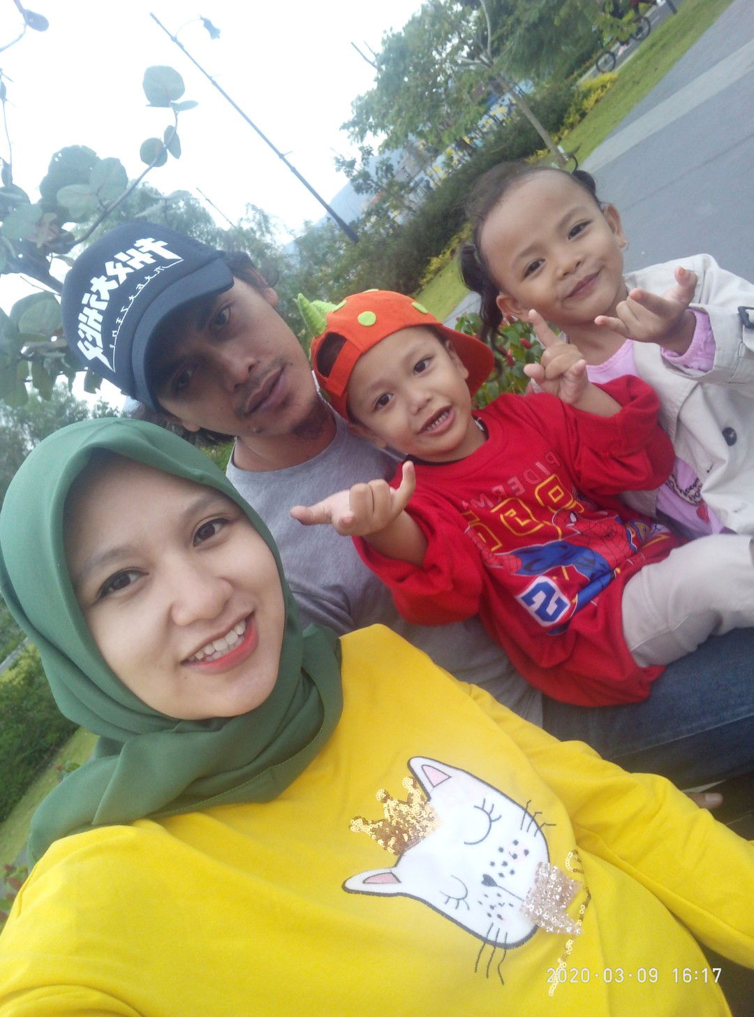 sakhaaqeel profile icon