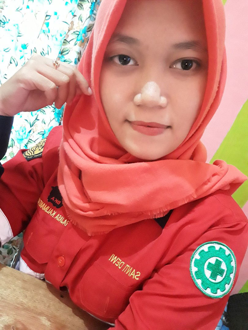 Santi dewi profile icon