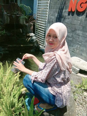 Yuli Wahyuningsih profile icon