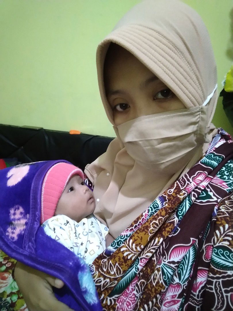 Dwi Nadirotul Laili profile icon